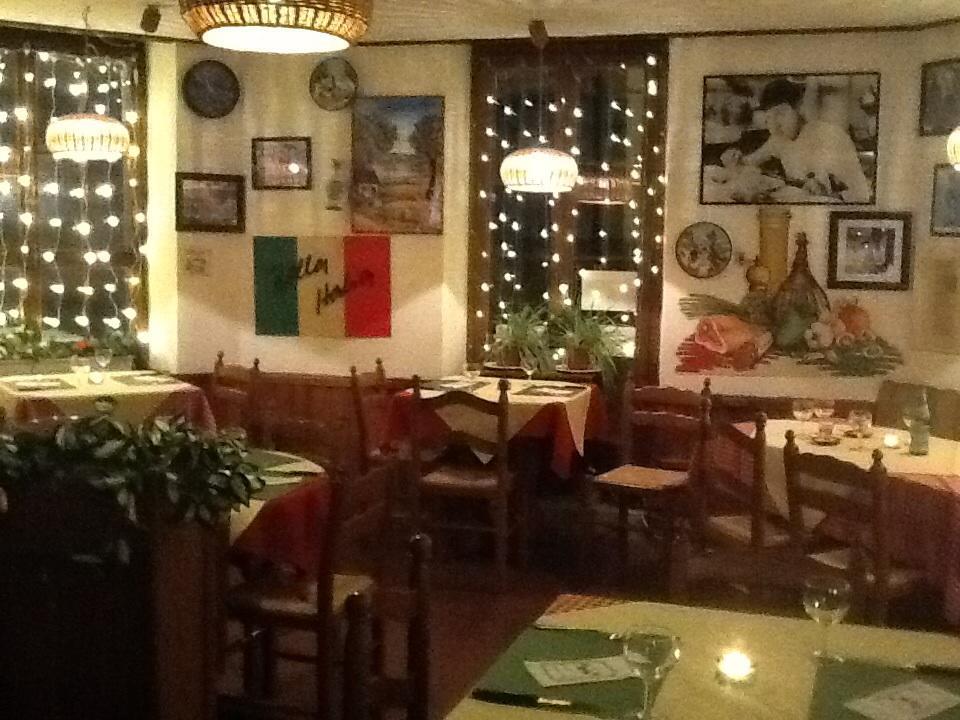 Guest House Pizzeria Pazza Da Gianni Stein Am Rhein Chambre photo