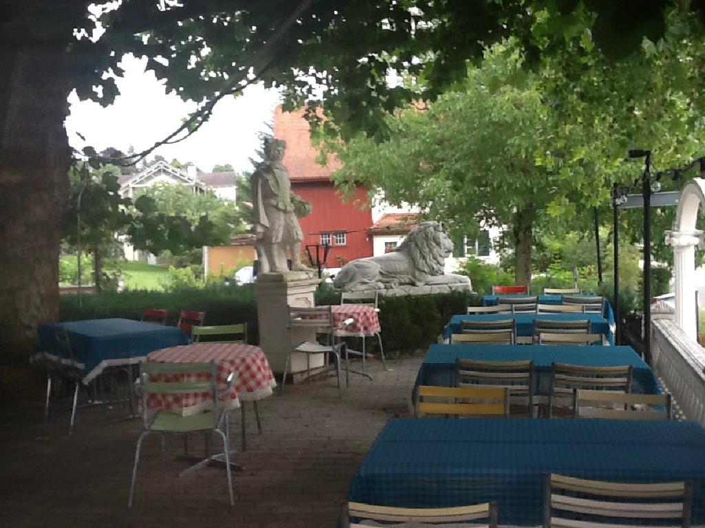 Guest House Pizzeria Pazza Da Gianni Stein Am Rhein Extérieur photo