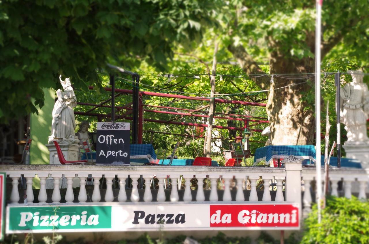 Guest House Pizzeria Pazza Da Gianni Stein Am Rhein Extérieur photo